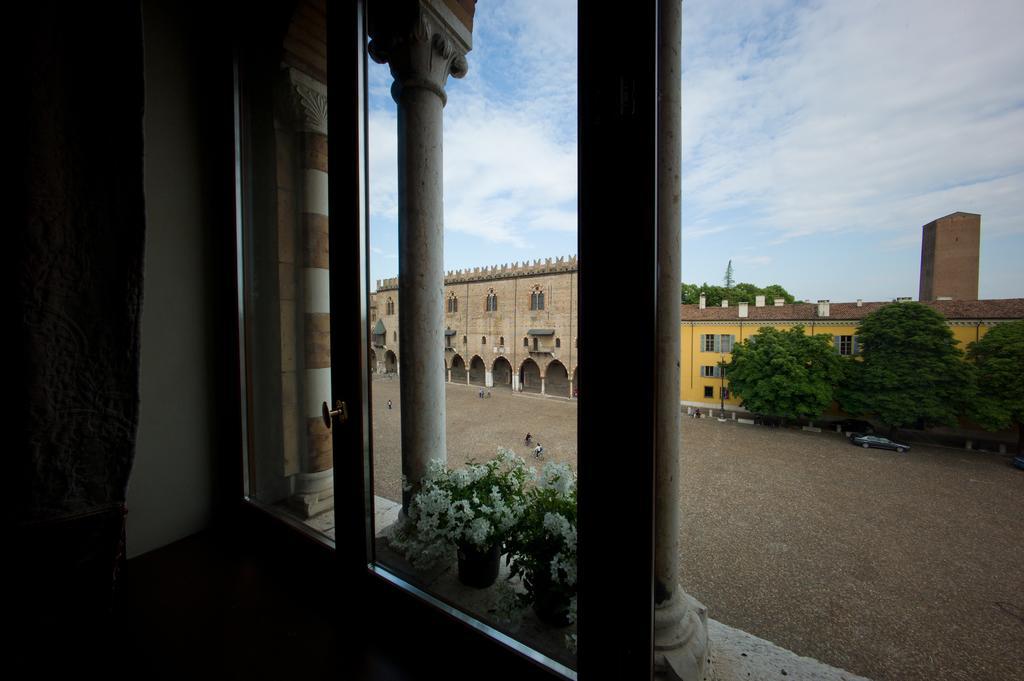 מאנטובה Palazzo Castiglioni Luxury Suite And Rooms מראה חיצוני תמונה