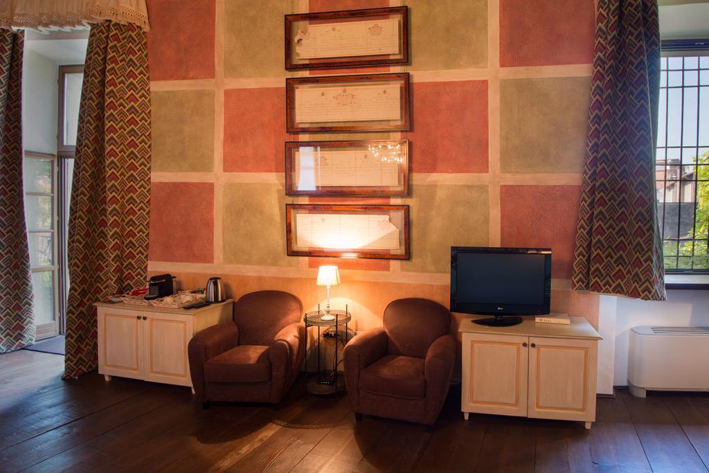 מאנטובה Palazzo Castiglioni Luxury Suite And Rooms מראה חיצוני תמונה